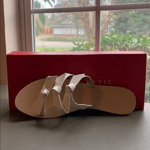 Kelly & Katie Sandals